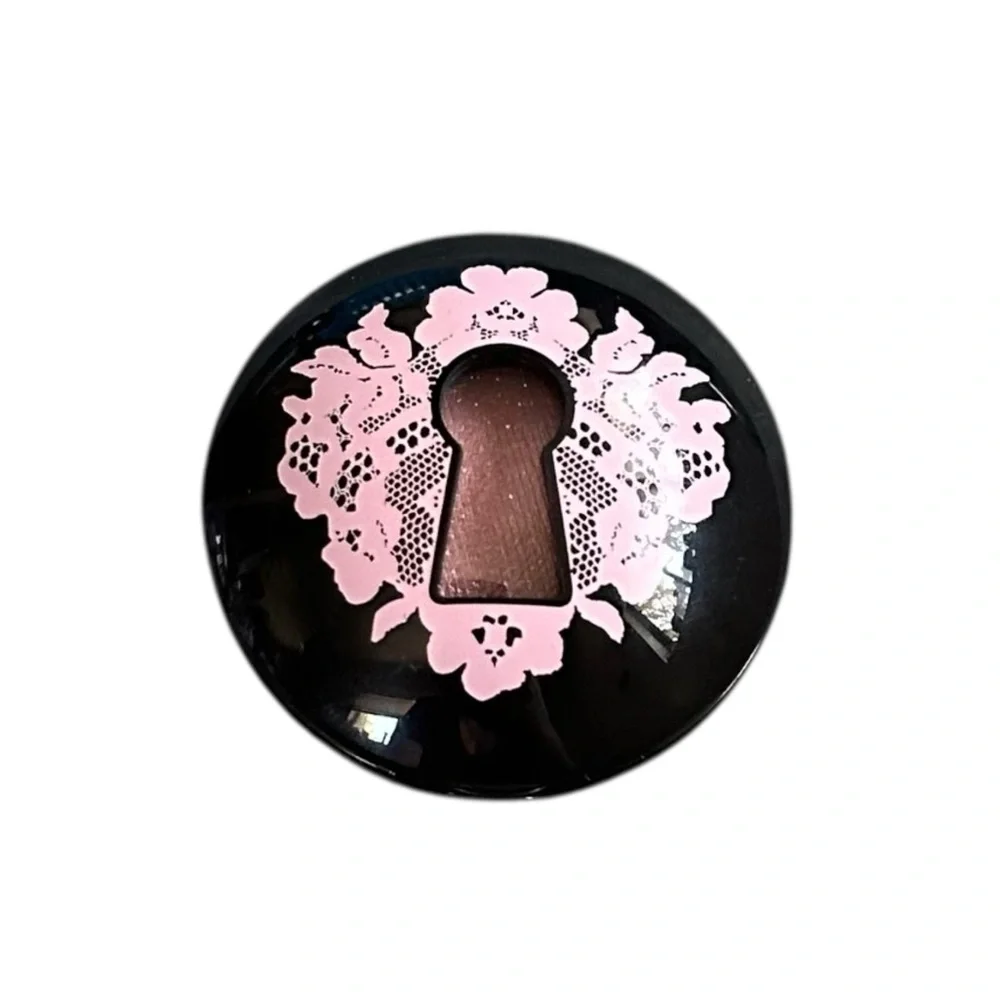 Victoria’s Secret Flirt Sexy Little Things Douse Me With Diamonds Eyeshadow Pink